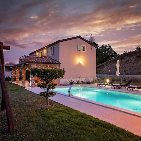Vista Visinada Holiday home