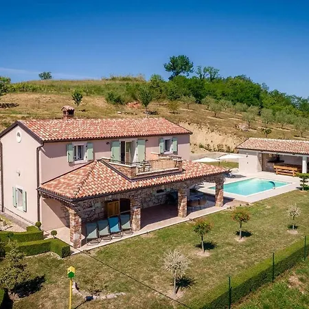 Vista Visinada Holiday home Vizinada